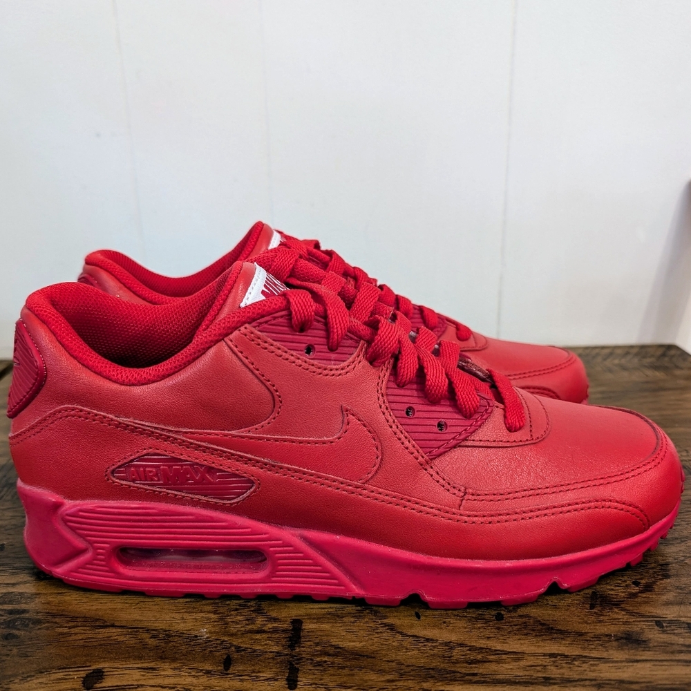 Nike Air Max Triple Red Leather Shoes Sneakers NIKEiD 653533-901 Mens 9.5 RARE